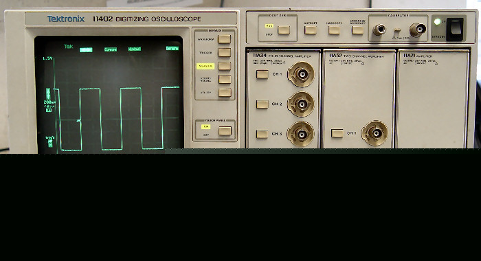 Tektronix 11402 1 ghz digital oscilloscope and ampstek