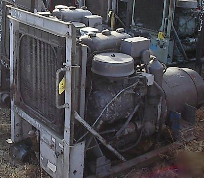 Used 12.5 kw 2-71 detroit diesel generator
