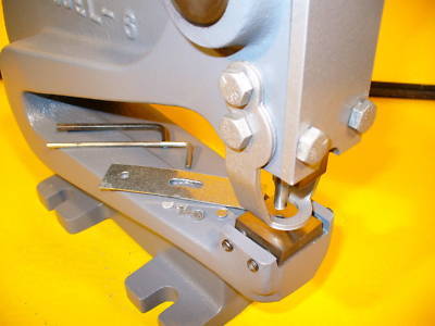 Heinrich sheet metal punch * fabrication work tinsmith