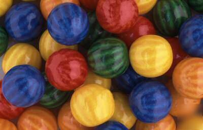 Beach ball gumballs + free label / vendor display card