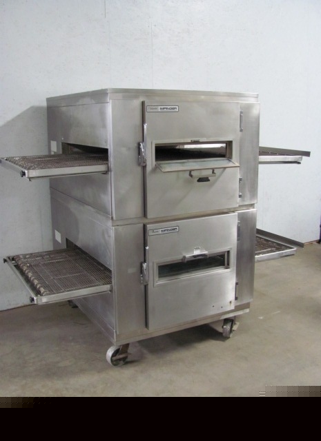 Lincoln 1000 double deck gas conveyor oven
