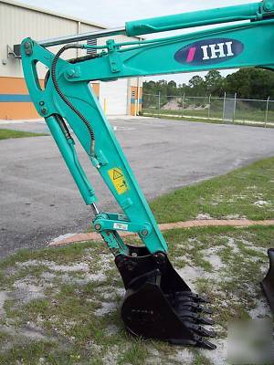 Ihi 35N2 excavator, factory lease return, ship anywhere