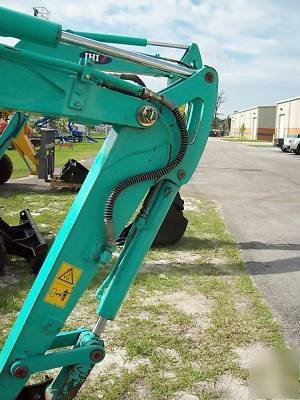 Ihi 35N2 excavator, factory lease return, ship anywhere