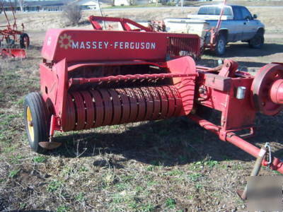 Massey ferguson #10 square baler
