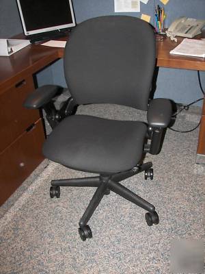 (6) steelcase leap black office chairs only $325 ea. 