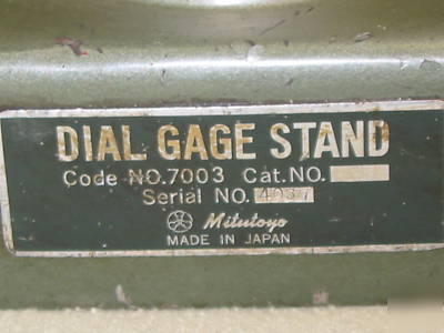 Dial gage stand with indicator, mitutoyo