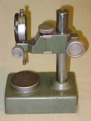 Dial gage stand with indicator, mitutoyo