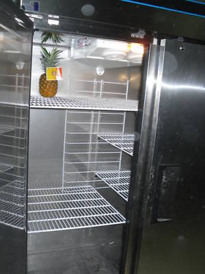 Everest ESR2 reach-in two door refrigerator nsf