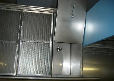 Gould bass penetrant system - ndt - magnaflux