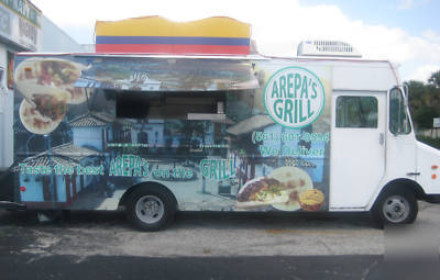 Food truck / catering truck concession truck / trailer