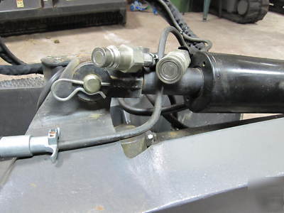 Skid steer 84