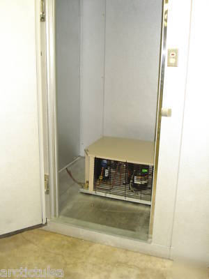 Walk in cooler freezer combo 13' x 5'10