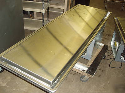 Atlas wf-5 frost top w/granite slab used only 2 years