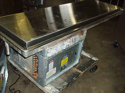 Atlas wf-5 frost top w/granite slab used only 2 years