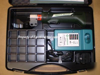Greenlee gator ES32-12 hydraulic battery cable cutter 