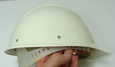 Nice white bullard hard boiled fiberglass hard hat 502