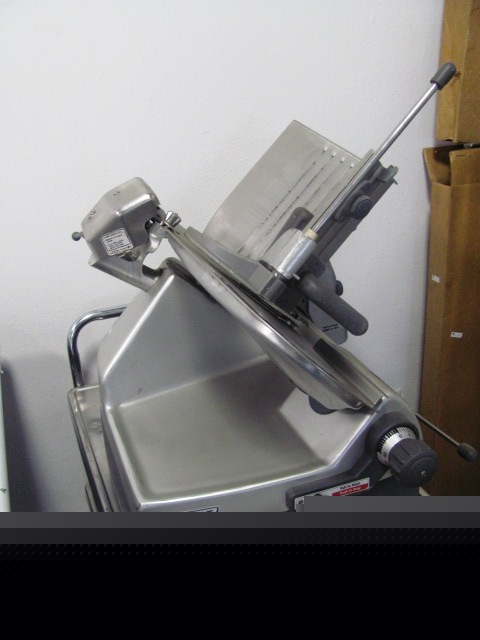 Hobart 2912 countertop automatic belt-driven slicer