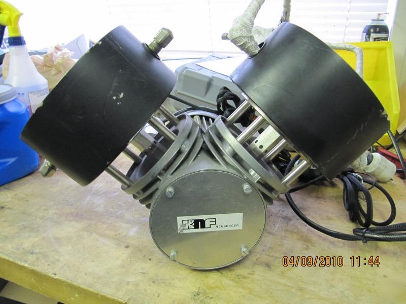 Knf heated head gas sampling stainlessl vacuum pump