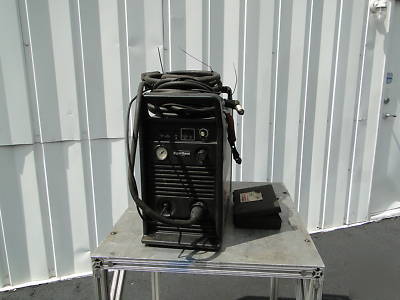 Hypertherm powermax 800 plasma cutter 220V 1 ph machine