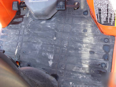 2007 kubota tractor, B7510 with loader