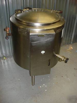 Groen ee-30 30 gallon electric jacketed steam kettle