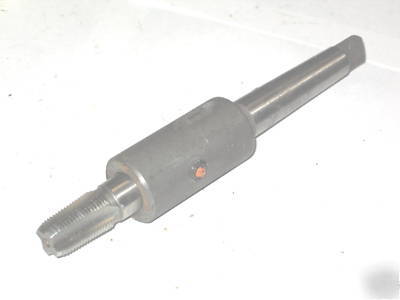 MT2 morse taper shank tool holder npt pipe tap driver