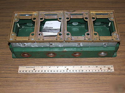 New t&b steel city 644 cast iron 4 gang floor box 37IN 