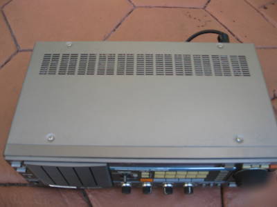 Kenwood r-2000 hf receiver with vc-10 vhf converter 