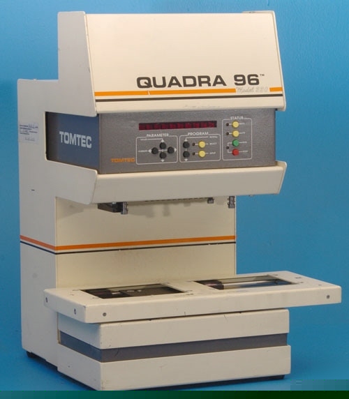 Tomtec quadra 96 220 liquid pipettor pipetting station