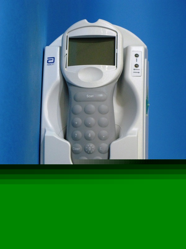 Medisense glucose monitoring systemÂ precision pcx