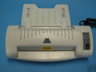 New pouch laminator 9â€ school smart hot laminating 