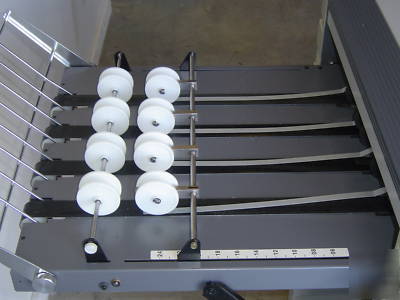 Duplo v-740 continuous forms burster **perfect**