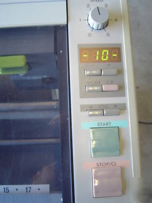 Duplo v-740 continuous forms burster **perfect**