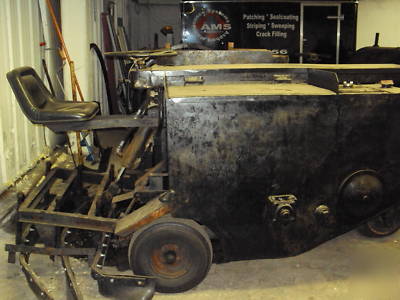 Sealmaster asphalt sealcoating squeegee machine