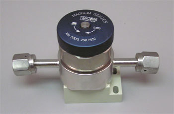 Tescom magnum series air actuated 31-1 valve