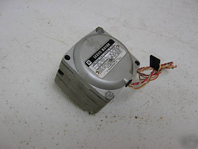 Lot OF2 honeywell servo motor line phase y/w 676665-010