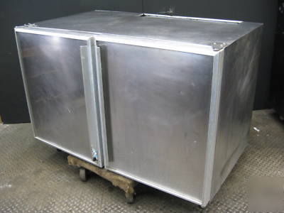 Silver king refrigerator undercounter 48