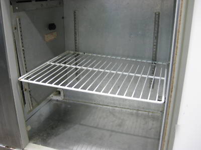 Silver king refrigerator undercounter 48