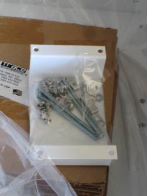 Nib b trace DC175 breaker box and extra DC175 breaker