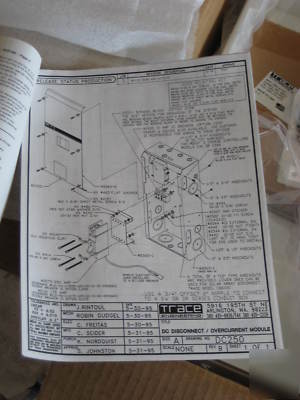 Nib b trace DC175 breaker box and extra DC175 breaker