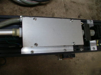 Laser 100W nd-yag 1.06UM toshiba mod. uym-D3000 