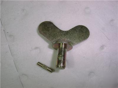 New wing fastener john deere 70 720 730 pony start door 