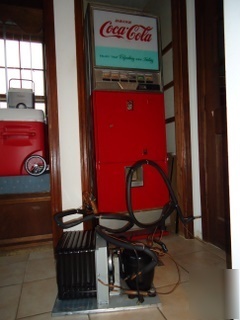 Dixie-narco vending refrigeration deck