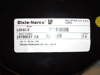 Dixie-narco vending refrigeration deck