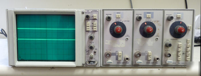 Tektronix 5111 bistable storage oscilloscope & plugins
