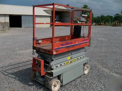 2003 skyjack SJIII3219 scissor lift - aerial - boom