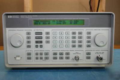 Hp agilent 8647A 250KHZ-1GHZ generator -calibrated-