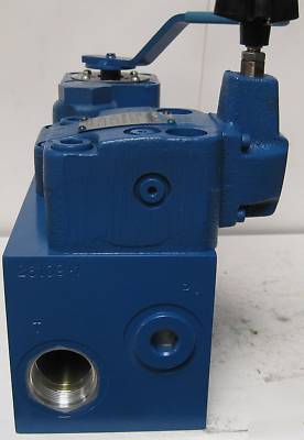New vickers parker hydraulic flow controls assembly
