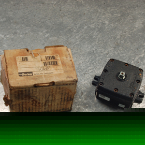 Parker VLA37 poppet valve w/ bottom manifold