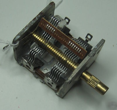 Variable capacitor, two gang, 150 + 150PF